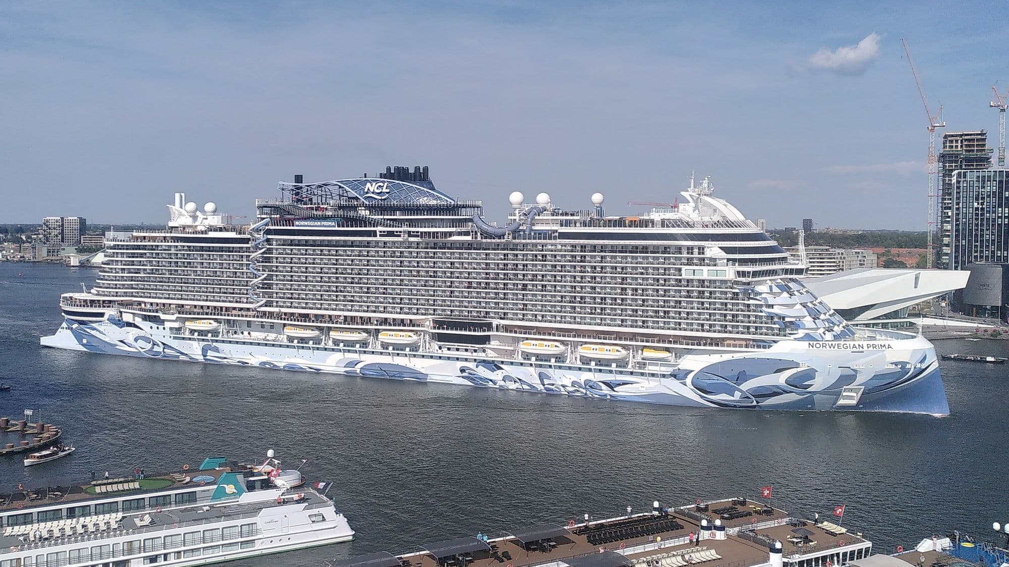 Norwegian Prima in port