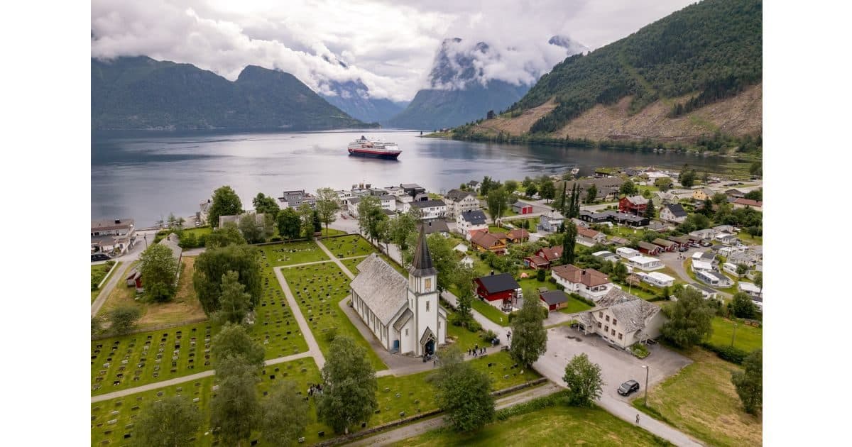 Hurtigruten Open Village Concept - Hurtigruten Ship In Saebo - Photo, Michel Afflerbach, Hurtigruten (1).jpg | Hurtigruten